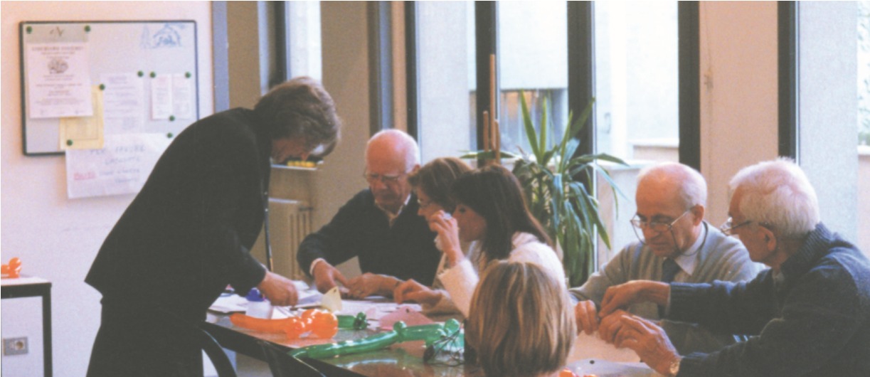 Giochiamo insieme? Genitori e nonni imparano a giocare con i bambini