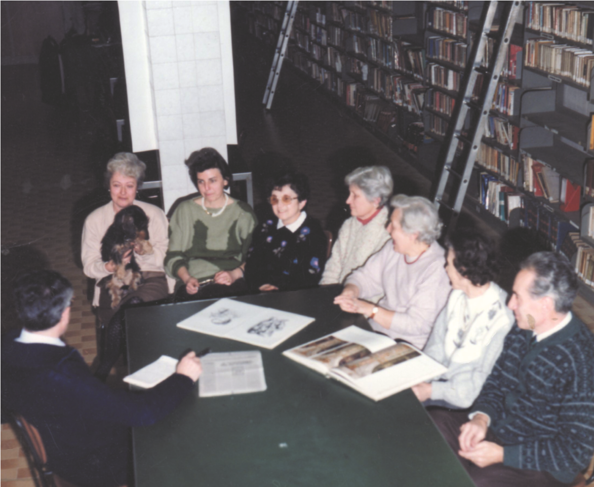 Lo staff della biblioteca del CCA all'inizio degli anni 2000
